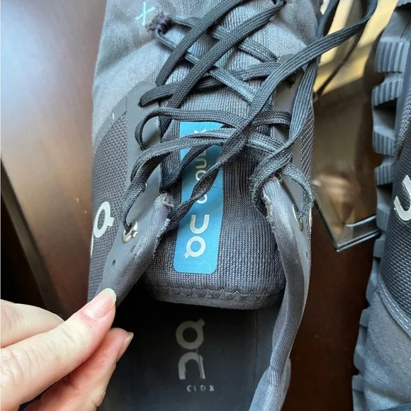 Good Used Condition- On Running Men's Gray Athletic Shoes - Picture 12 of 14